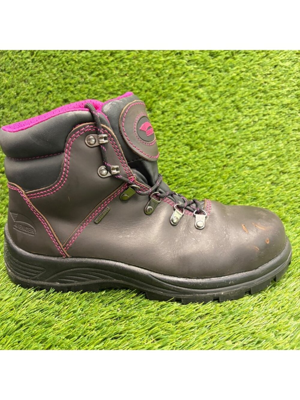 Avenger Framer Womens Size 9D Brown Waterproof Composite Toe Safety Work Boots